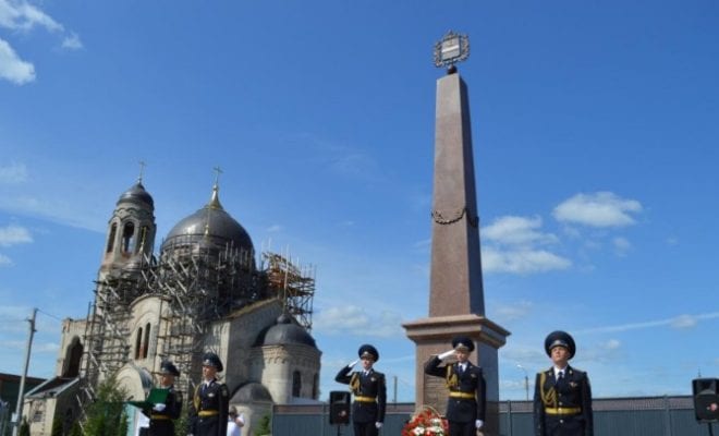 В Боровске открыли стелу «Город воинской доблести»