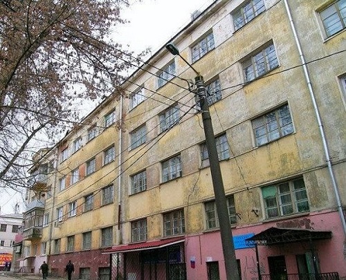 Дом 100 на Ленина