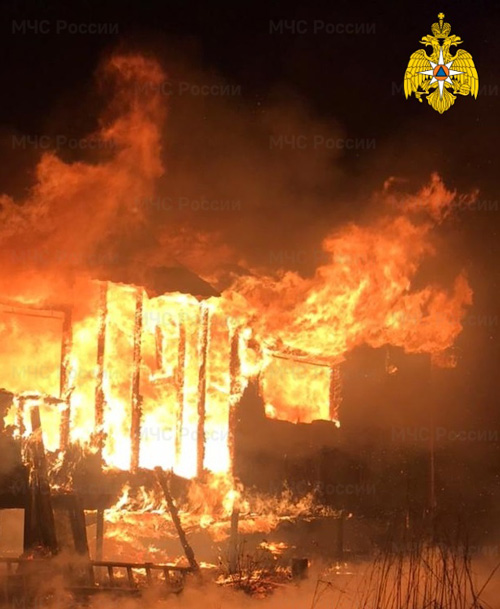 В Калужской области сгорели 2 жилых дома