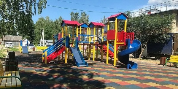 Детская площадка в Ферзиково
